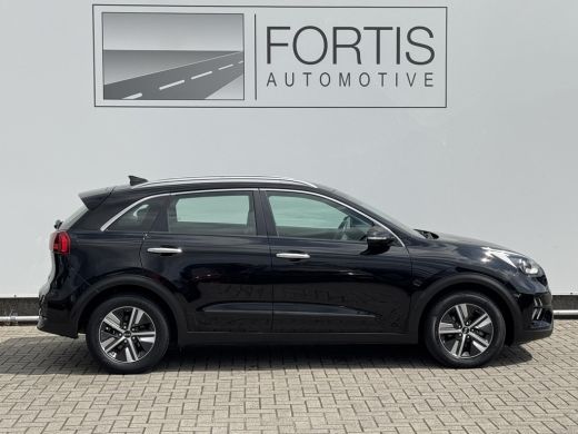 Kia Niro 1.6 GDi Hybrid DynamicLine NL-AUTO | CAMERA | LEDER | ActivLease financial lease