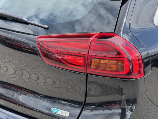 Kia Niro 1.6 GDi Hybrid DynamicLine NL-AUTO | CAMERA | LEDER | ActivLease financial lease