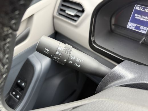 Maxus eDeliver3 50 kWh 122PK Nieuw! L1 SWB Elektrisch 50kWh 227km WLTP Carplay Touchscreen scherm Camera Parkeers... ActivLease financial lease
