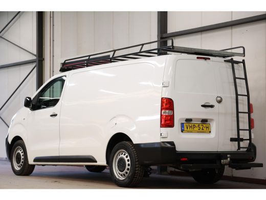 Opel Vivaro 2.0 CDTI L3H1 LANG IMPERIAAL 2500 KG TREKHAAK ActivLease financial lease
