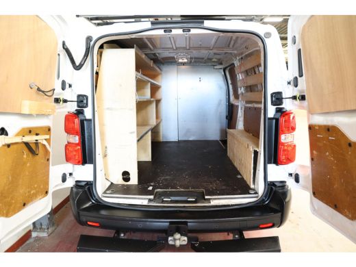 Opel Vivaro 2.0 CDTI L3H1 LANG IMPERIAAL 2500 KG TREKHAAK ActivLease financial lease