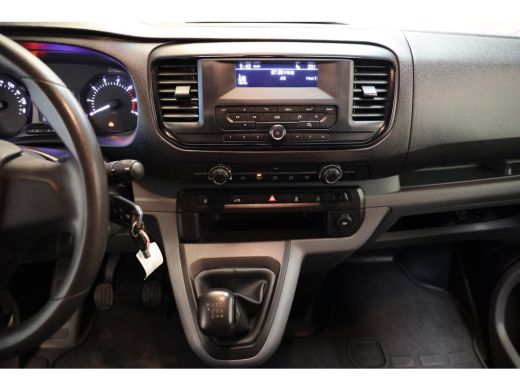 Opel Vivaro 2.0 CDTI L3H1 LANG IMPERIAAL 2500 KG TREKHAAK ActivLease financial lease