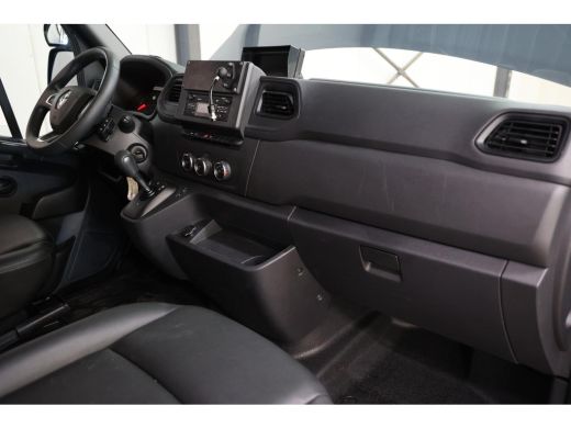 Renault Master 2.3 dCi 150 BAKWAGEN LOWLINER AUTOMAAT ActivLease financial lease