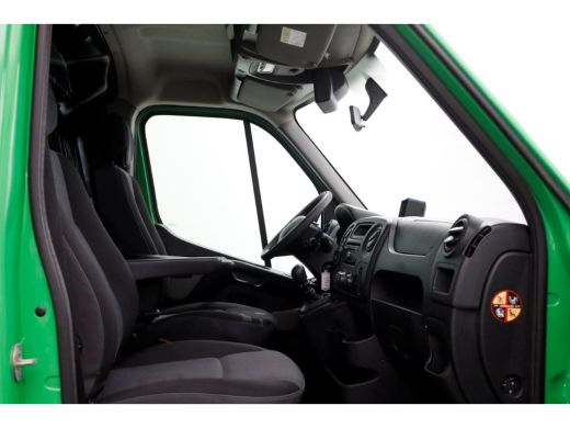 Renault Master T35 2.3 dCi 130pk E6 L2H2 Airco/Camera/Imperiaal 11-2018 ActivLease financial lease