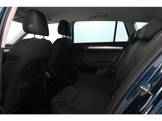 Skoda Superb Combi 1.5 TSI ACT Business Edition | Dealer Onderhouden! | Trekhaak | LED | Memory Zetel | Cruise... ActivLease financial lease