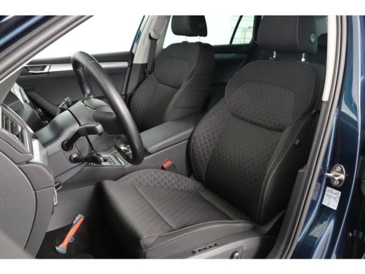 Skoda Superb Combi 1.5 TSI ACT Business Edition | Dealer Onderhouden! | Trekhaak | LED | Memory Zetel | Cruise... ActivLease financial lease