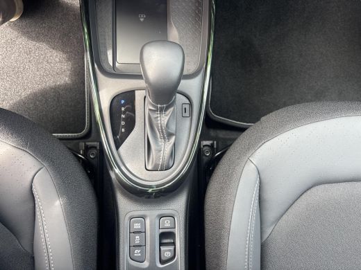 Toyota Aygo Hybrid 115 envy ActivLease financial lease