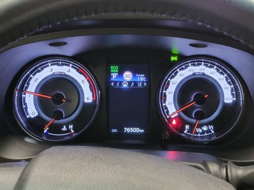 Toyota Hilux 2.4D Pick-up Automaat Euro 6! ActivLease financial lease