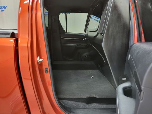 Toyota Hilux 2.4D Pick-up Automaat Euro 6! ActivLease financial lease