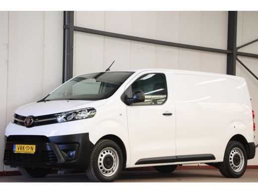 Toyota ProAce 2.0 D-4D 2500KG TREKVERMOGEN ActivLease financial lease