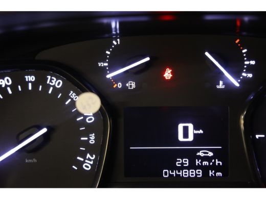 Toyota ProAce 2.0 D-4D 2500KG TREKVERMOGEN ActivLease financial lease