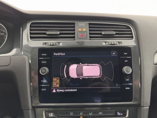 Volkswagen e-Golf E-dition {SoH-90%} (INCL-BTW) Aut.  *ADAPTIVE-CRUISE | FULL-LED | NAVI-FULLMAP | ECC | CCS-FASTLO... ActivLease financial lease