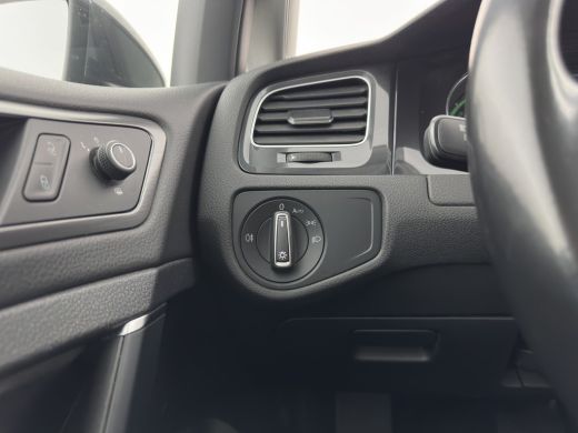 Volkswagen e-Golf E-dition {SoH-90%} (INCL-BTW) Aut.  *ADAPTIVE-CRUISE | FULL-LED | NAVI-FULLMAP | ECC | CCS-FASTLO... ActivLease financial lease