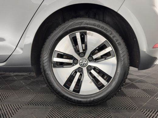 Volkswagen e-Golf E-dition {SoH-90%} (INCL-BTW) Aut.  *ADAPTIVE-CRUISE | FULL-LED | NAVI-FULLMAP | ECC | CCS-FASTLO... ActivLease financial lease