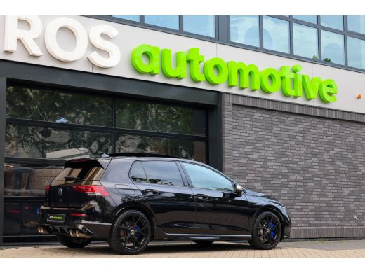 Volkswagen Golf 2.0 TSI R 4Motion | BTW | PANO | AKRAPOVIC | DODE HOEK | STUURVERW | IQ-LIGHT | ActivLease financial lease