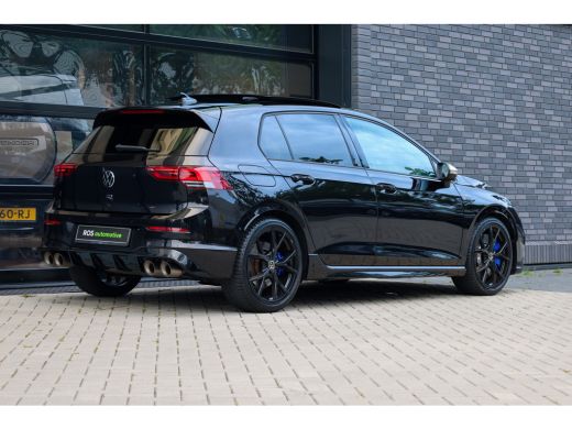 Volkswagen Golf 2.0 TSI R 4Motion | BTW | PANO | AKRAPOVIC | DODE HOEK | STUURVERW | IQ-LIGHT | ActivLease financial lease