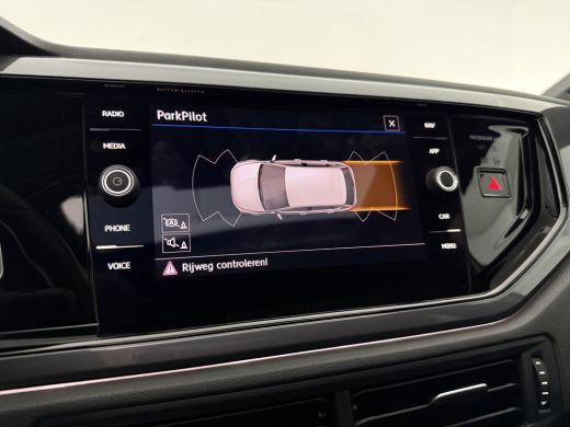 Volkswagen Polo 1.0 TSI R-Line | Pano | DSG | Virtual | Carplay | Cruise | Navi | Parkeersens. | NAP ActivLease financial lease
