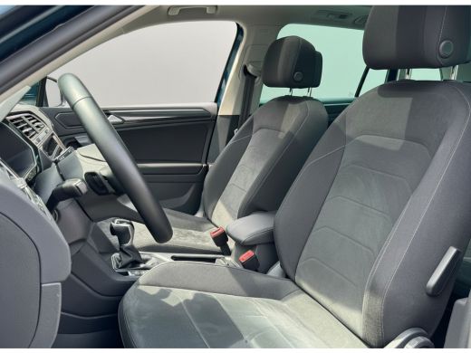 Volkswagen Tiguan TSI 245PK HYBRIDE DSG ELEGANCE VIRTUAL/NAVI/SFEERVERL./PANORAMADAK ActivLease financial lease