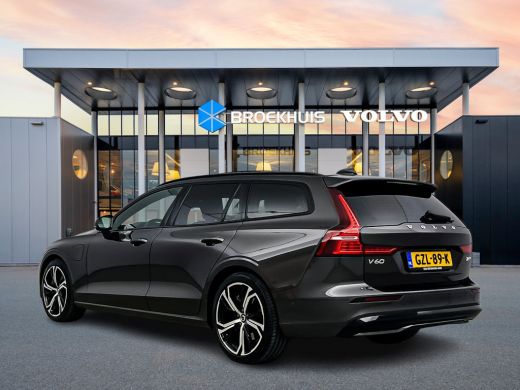 Volvo  V60 T6 Recharge Ultra Dark | 19" | Trekhaak | 360 Camera | Getint Glas | Elektr. verst. Sportstoelen ... ActivLease financial lease