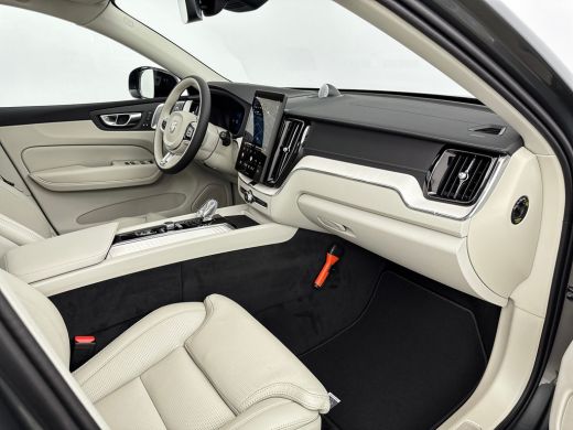 Volvo  XC60 T8 Recharge Ultra Dark Executive Edition | 22" | Luchtvering | Gelaagd Glas | Geventileerd Nappa ... ActivLease financial lease