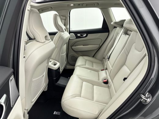 Volvo  XC60 T8 Recharge Ultra Dark Executive Edition | 22" | Luchtvering | Gelaagd Glas | Geventileerd Nappa ... ActivLease financial lease