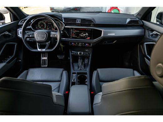 Audi Q3 45 TFSI e S Edition 245 PK | Panoramadak | Trekhaak | Adaptief demping systeem | Geheugenstoelen ActivLease financial lease