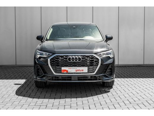 Audi Q3 45 TFSI e S Edition 245 PK | Panoramadak | Trekhaak | Adaptief demping systeem | Geheugenstoelen ActivLease financial lease