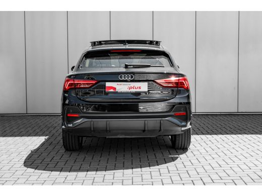 Audi Q3 45 TFSI e S Edition 245 PK | Panoramadak | Trekhaak | Adaptief demping systeem | Geheugenstoelen ActivLease financial lease