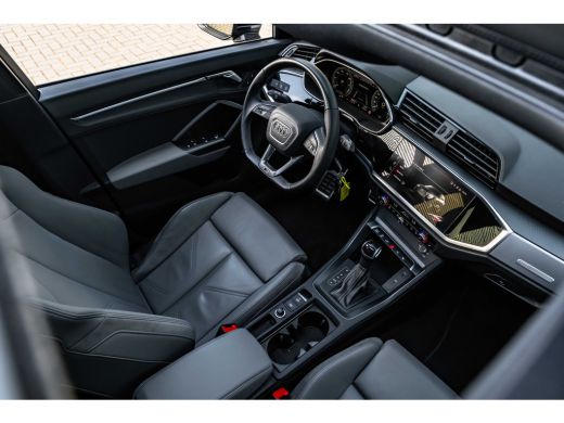 Audi Q3 45 TFSI e S Edition 245 PK | Panoramadak | Trekhaak | Adaptief demping systeem | Geheugenstoelen ActivLease financial lease