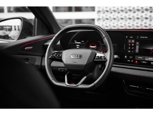 Audi Q6 e-tron - S edition 388pk quattro | Luchtvering | Panoramadak | Massagestoelen | Bang & Olufsen 3D | HUD ... ActivLease financial lease