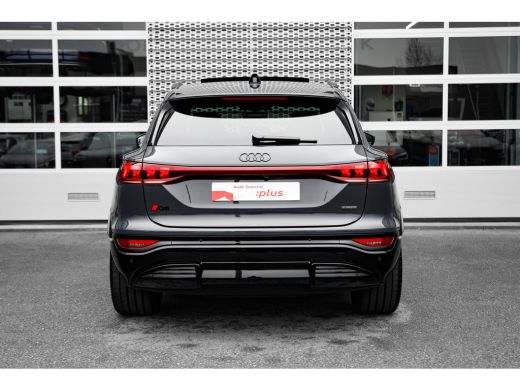 Audi Q6 e-tron - S edition 388pk quattro | Luchtvering | Panoramadak | Massagestoelen | Bang & Olufsen 3D | HUD ... ActivLease financial lease
