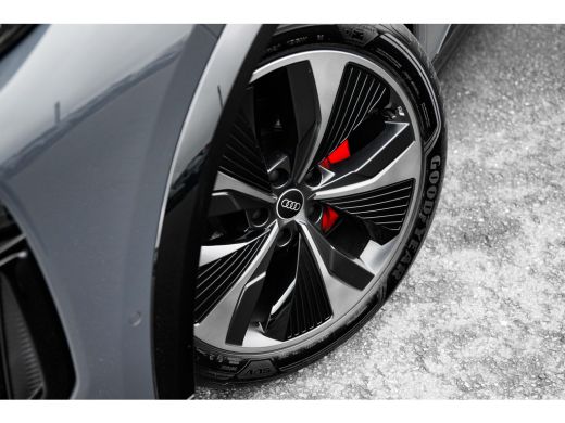 Audi Q6 e-tron - S edition 388pk quattro | Luchtvering | Panoramadak | Massagestoelen | Bang & Olufsen 3D | HUD ... ActivLease financial lease