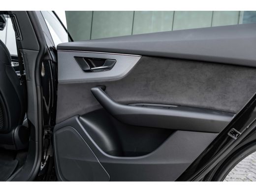 Audi Q8 55 TFSI e quattro Pro Line S 394 PK | Trekhaak | Panoramadak | Head-up | 360 camera | Elek. stoel... ActivLease financial lease