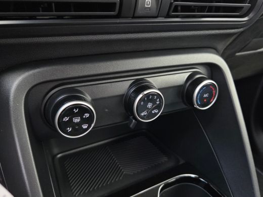Citroën C3 Collection 1.2 Hybrid 8 Jaar Garantie | Achteruitrijcamera | Dagrijverlichting | Extra getinte ac... ActivLease financial lease