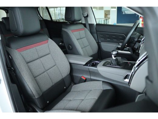 Citroën C5 Aircross 130 PK Feel | Cruise Control | Camera | Keyless | Navi | Carplay | Climate | Dodehoekbewaking | V... ActivLease financial lease