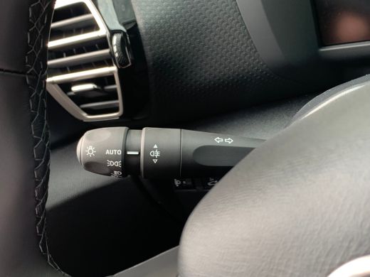 Citroën &euml;-C4 X Max 156pk Extended range 54 kWh Airco | AppleCarplay/ Android Auto | Camera | Cruise Adaptief | K... ActivLease financial lease