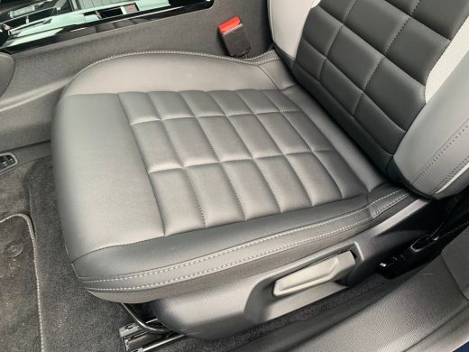 Citroën &euml;-C4 X Max 156pk Extended range 54 kWh Airco | AppleCarplay/ Android Auto | Camera | Cruise Adaptief | K... ActivLease financial lease