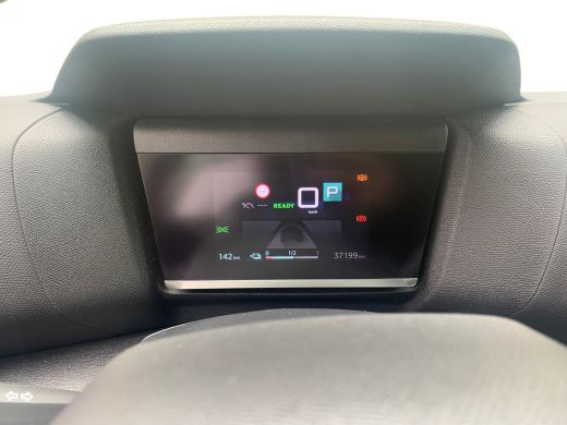 Citroën &euml;-C4 You 50 kWh Airco | AppleCarPlay/ Android Auto | Camera | Cruise Control | DAB | 11kW lader | Warm... ActivLease financial lease