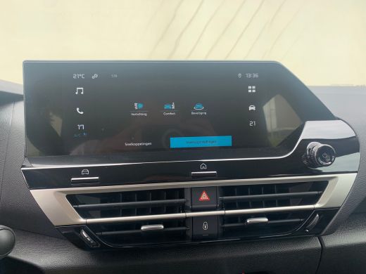 Citroën &euml;-C4 You 50 kWh Airco | AppleCarPlay/ Android Auto | Camera | Cruise Control | DAB | 11kW lader | Warm... ActivLease financial lease