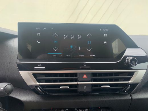 Citroën &euml;-C4 You 50 kWh Airco | AppleCarPlay/ Android Auto | Camera | Cruise Control | DAB | 11kW lader | Warm... ActivLease financial lease