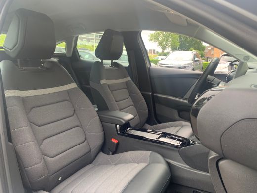 Citroën &euml;-C4 You 50 kWh Airco | AppleCarPlay/ Android Auto | Camera | Cruise Control | DAB | 11kW lader | Warm... ActivLease financial lease