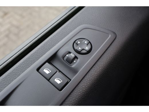 Citroën &euml;-Jumpy L2 136pk 75 kWh ActivLease financial lease