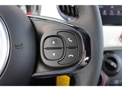 Fiat 500 1.0 Hybrid | Navi by app | Parkeersensoren | Lichtmetaal | NL auto | 23.750km | Airconditioning | ActivLease financial lease