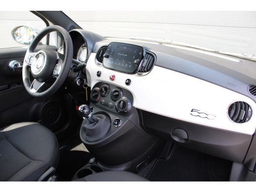 Fiat 500 1.0 Hybrid | Navi by app | Parkeersensoren | Lichtmetaal | NL auto | 23.750km | Airconditioning | ActivLease financial lease