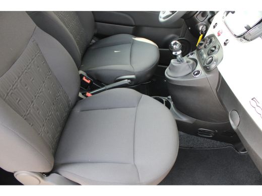 Fiat 500 1.0 Hybrid | Navi by app | Parkeersensoren | Lichtmetaal | NL auto | 23.750km | Airconditioning | ActivLease financial lease