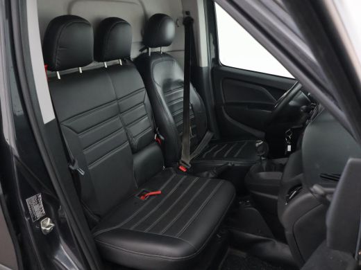 Fiat Dobl&ograve; Cargo 1.6 MJ 105 PK L1H1 ECO JET 3-ZITS + CAMERA | NAVIGATIE | CRUISE | TREKHAAK ActivLease financial lease