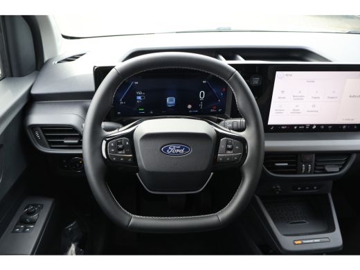 Ford E-Transit Courier 44 kWh Limited Winterpakket ActivLease financial lease