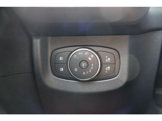 Ford E-Transit Courier 44 kWh Limited Winterpakket ActivLease financial lease