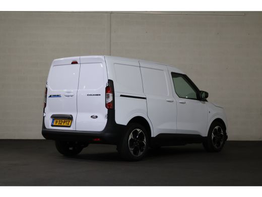 Ford E-Transit Courier 44 kWh Limited Winterpakket ActivLease financial lease