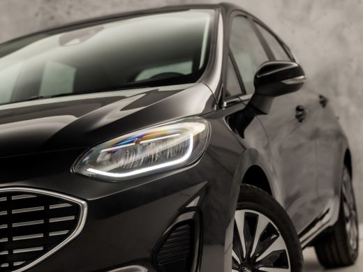 Ford Fiesta 1.0 EcoBoost Hybrid Titanium Sport (APPLE CARPLAY, GROOT NAVI, CLIMATE, PARKEERSENSOREN, SPORTSTO... ActivLease financial lease